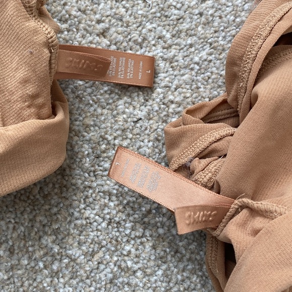 Skims Mesh Bralettes (2) **FLAWS** - Picture 7 of 10